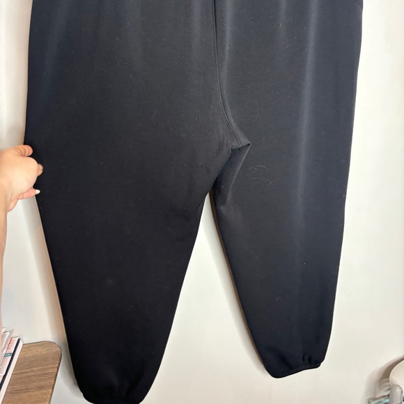 SPANX AirEssentials Barrel Leg Pant XL Petite Very Black - Picture 8 of 9